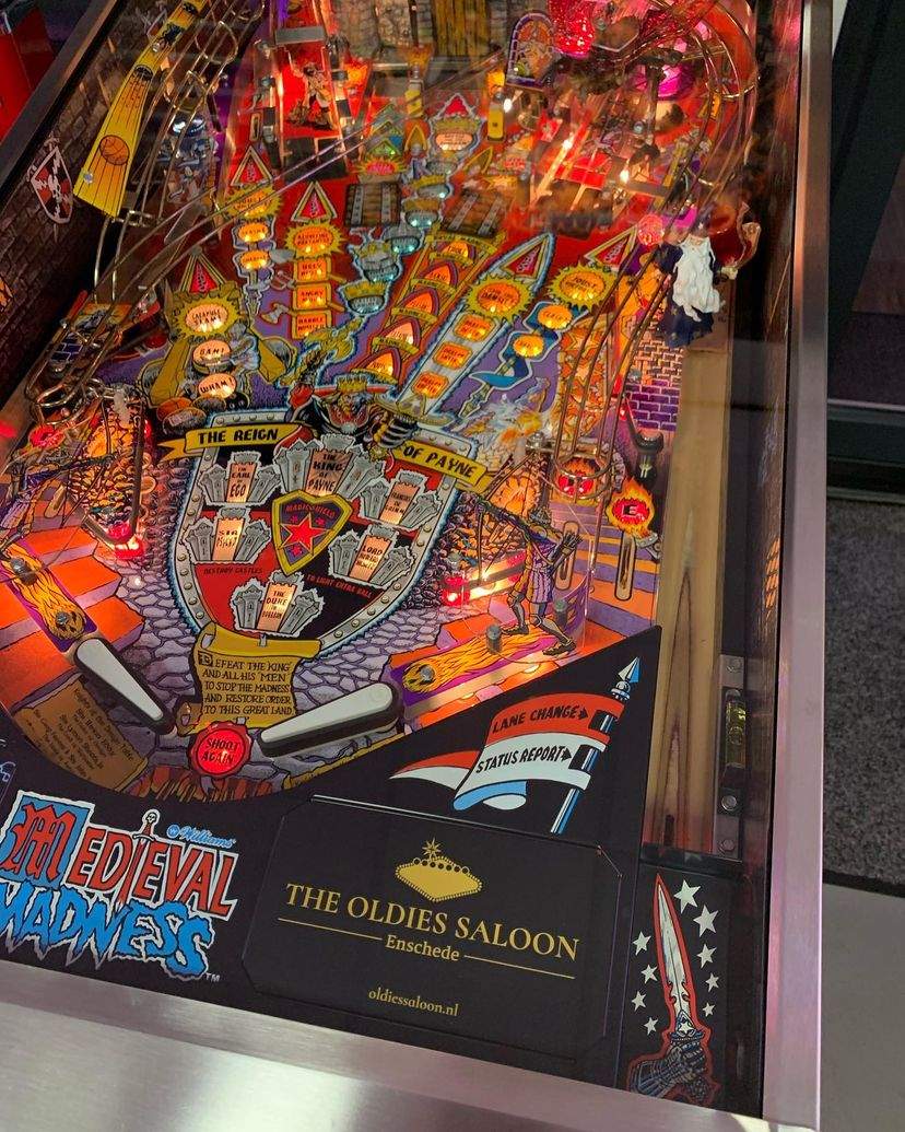 Buy Medieval Madness Pinball Machine - Pinball Machine Center