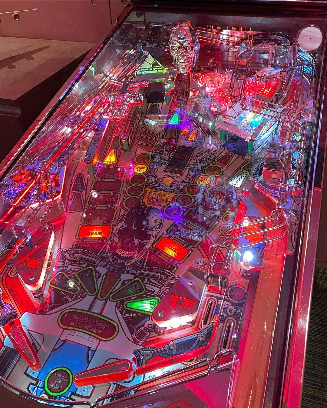 Terminator 2 Pinball Machine by Williams - The Pinball Gameroom