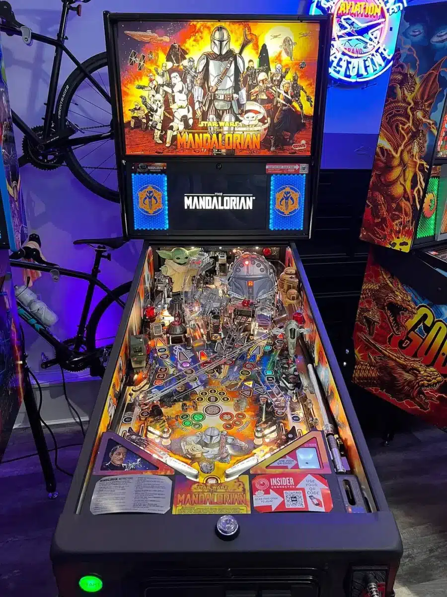 The Mandalorian Premium Pinball Machine by Stern - Image 3